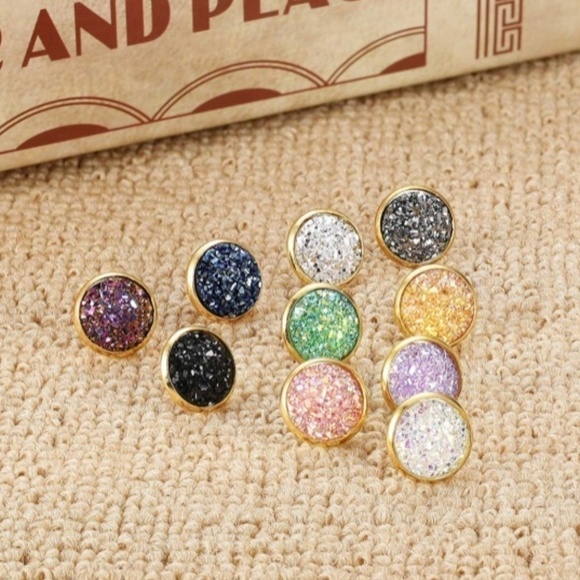 Jewelry - SALE💚 any 3 for $18 💚
 Druzy Stone Round Stud Earring